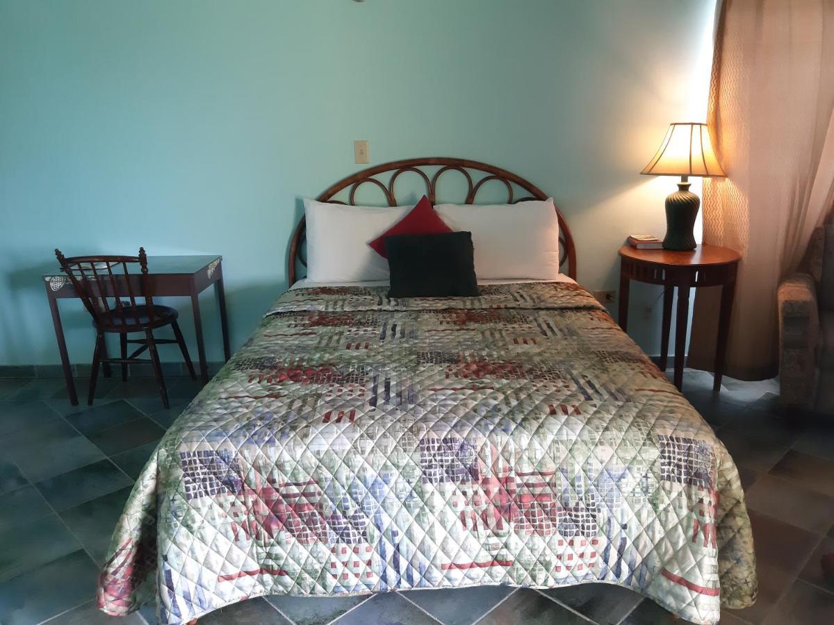 Lamblion Holiday Apartment Freemans ภายนอก รูปภาพ