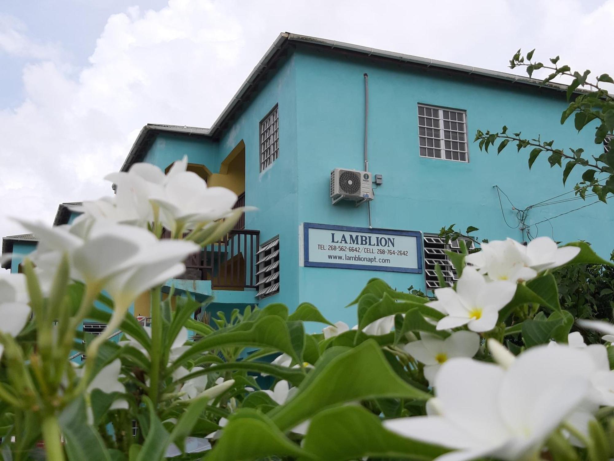Lamblion Holiday Apartment Freemans ภายนอก รูปภาพ